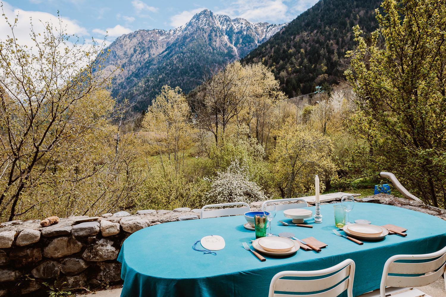 Chambre Ou Gite Dans Une Maison De Montagne - De Suzon A Zelie Entraigues  Buitenkant foto