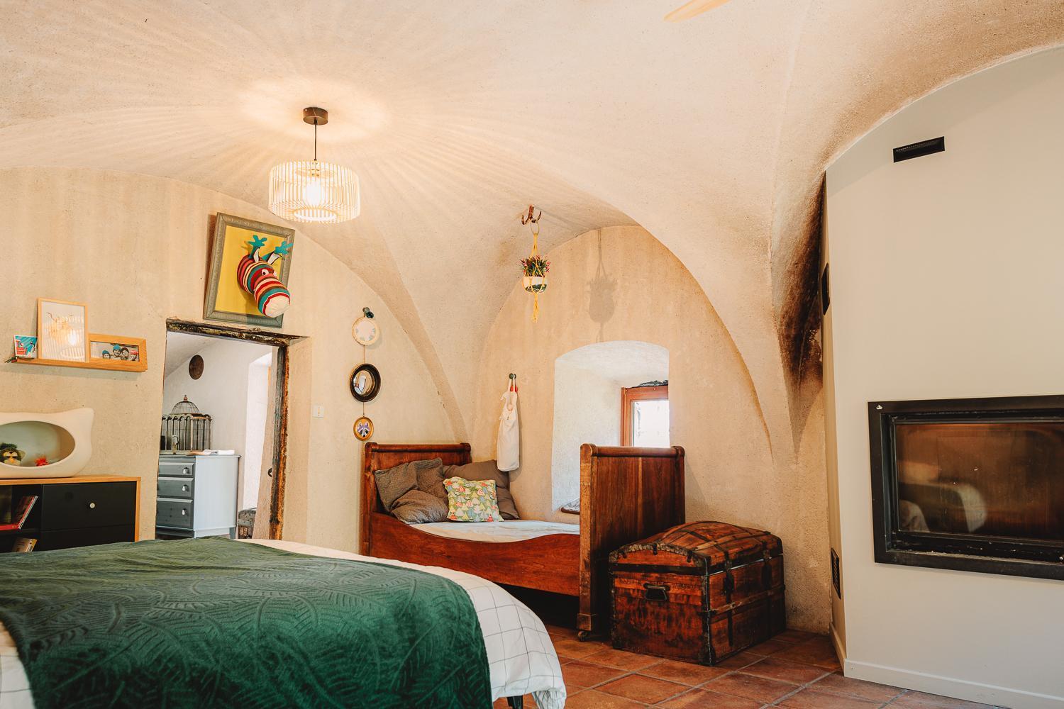 Chambre Ou Gite Dans Une Maison De Montagne - De Suzon A Zelie Entraigues  Buitenkant foto